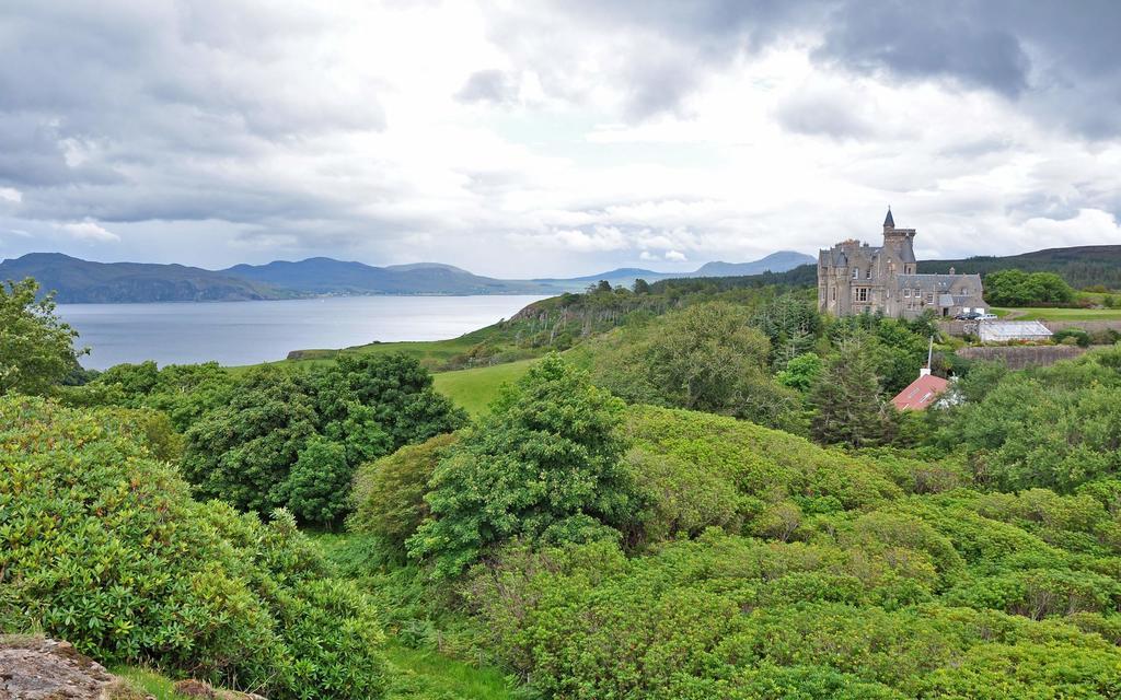 Glengorm Castle Panzió Tobermory Kültér fotó